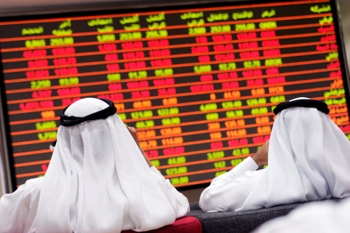 هبوط أسواق الخليج بضغط من سياسة المركزي الأمريكي لأسعار الفائدة