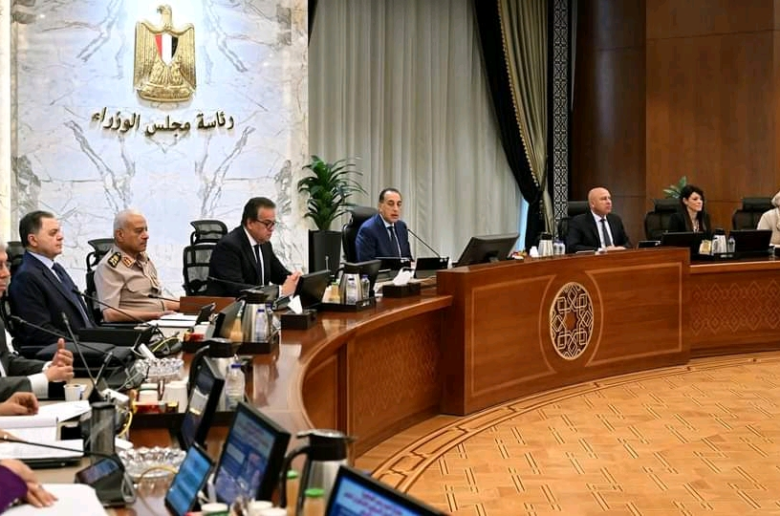 الحكومة ترفع حد الإعفاء من الضريبة على العقارات ( تفاصيل )