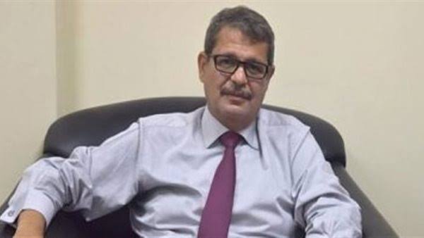 الكيميائي عمرو مصطفى رئيس العمليات بهيئة البترول ثم رئيس شركة اموك الاسبق