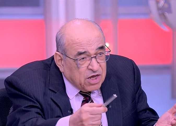 د. مصطفي الفقي يكتب : عبد العليم داود نموذج برلماني ملهم أعتز بصلابته وأحترم مكانته