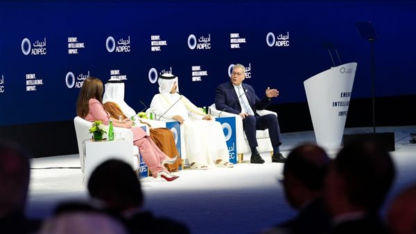 وزير البترول يشارك كمتحدث رئيسي بمؤتمر أديبك 2025 بأبوظبي 