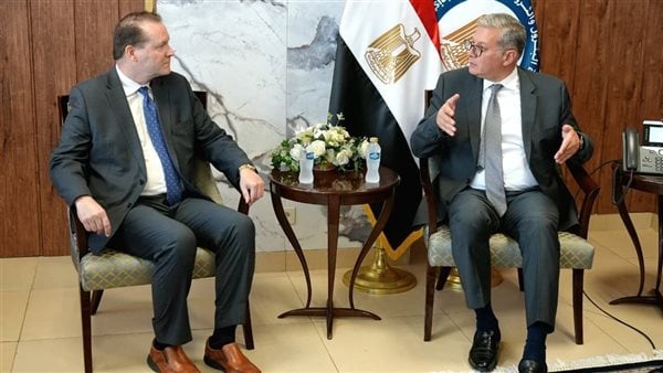 البترول تنجح في تجهيز بنية تحتية لاستيراد الغاز المسال بقدرات 2.25 مليار قدم يوميًا