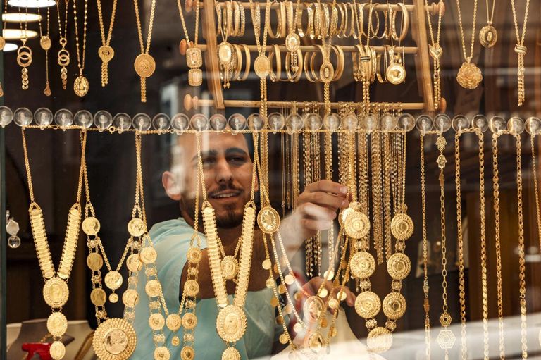 أسعار الذهب.. استمرار التراجع اليوم 9 سبتمبر 2024 