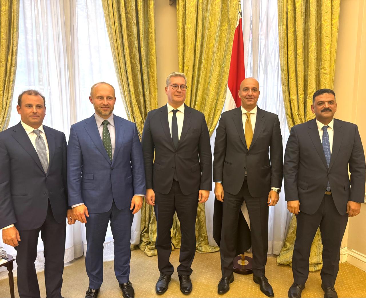 وزير البترول يبحث مع شركة كندية أول انتاج تجاري للذهب بالصحراء الشرقية