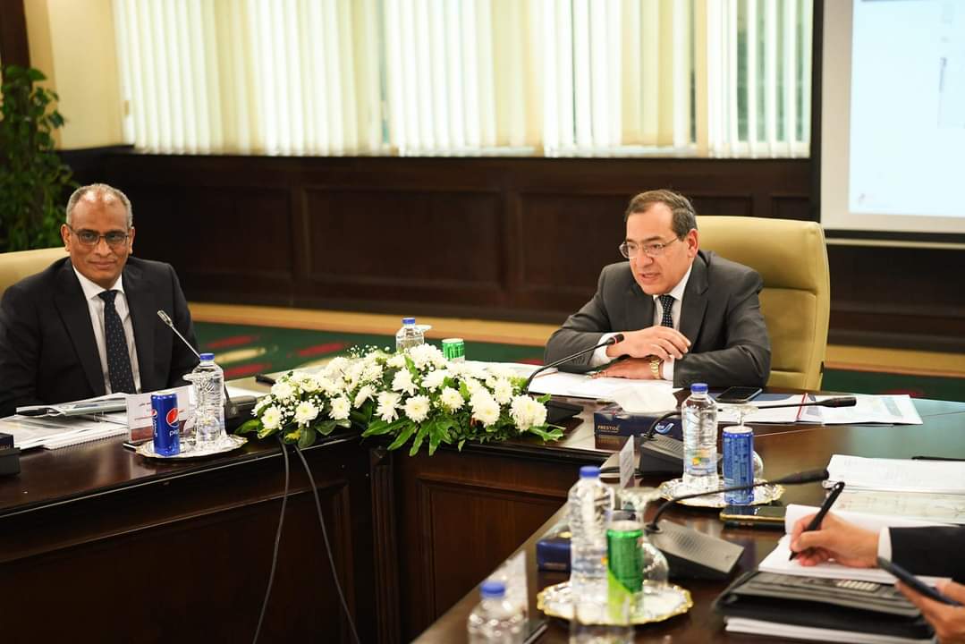 الملا:97% نسبة تنفيذ مشروع الألواح الخشبية ودخول الإنتاج قريبا