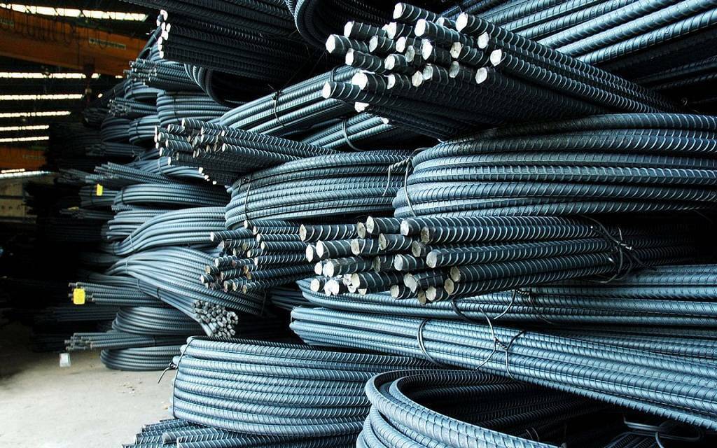 تراجع أسعار الحديد والأسمنت في السوق الإثنين 26 مايو 2025