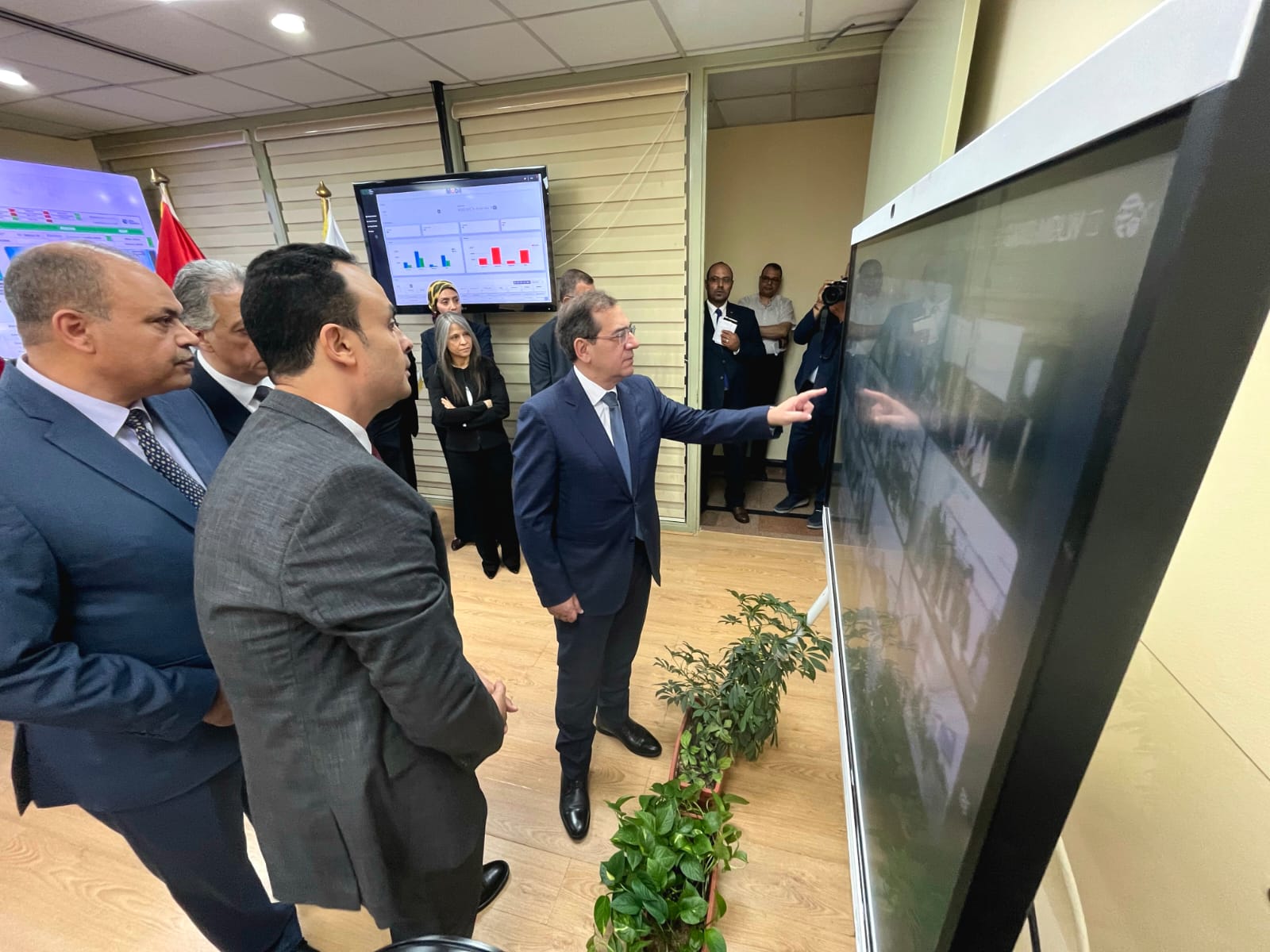 البترول : تأمين الإمدادات لكل المناطق والقطاعات خلال إجازة العيد