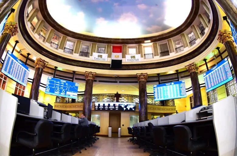 هبوط مؤشر البورصة بختام تعاملات الإثنين 24 يونيو 2024