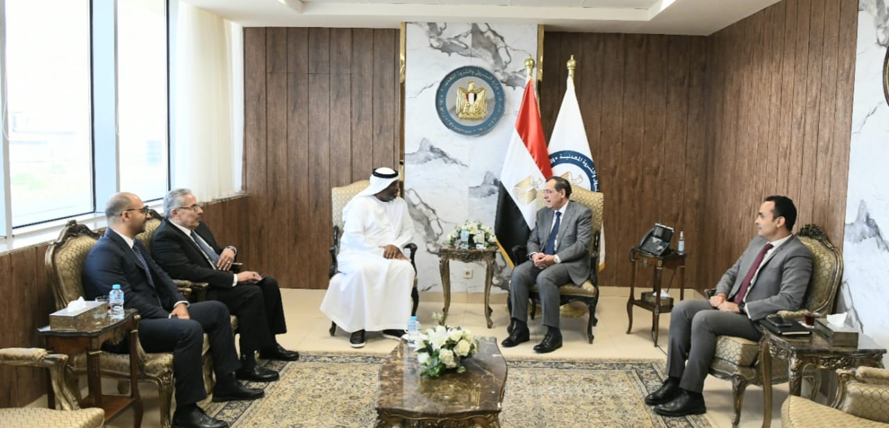 أدنوك الإماراتية تخطط لزيادة محطاتها لتموين السيارات في مصر