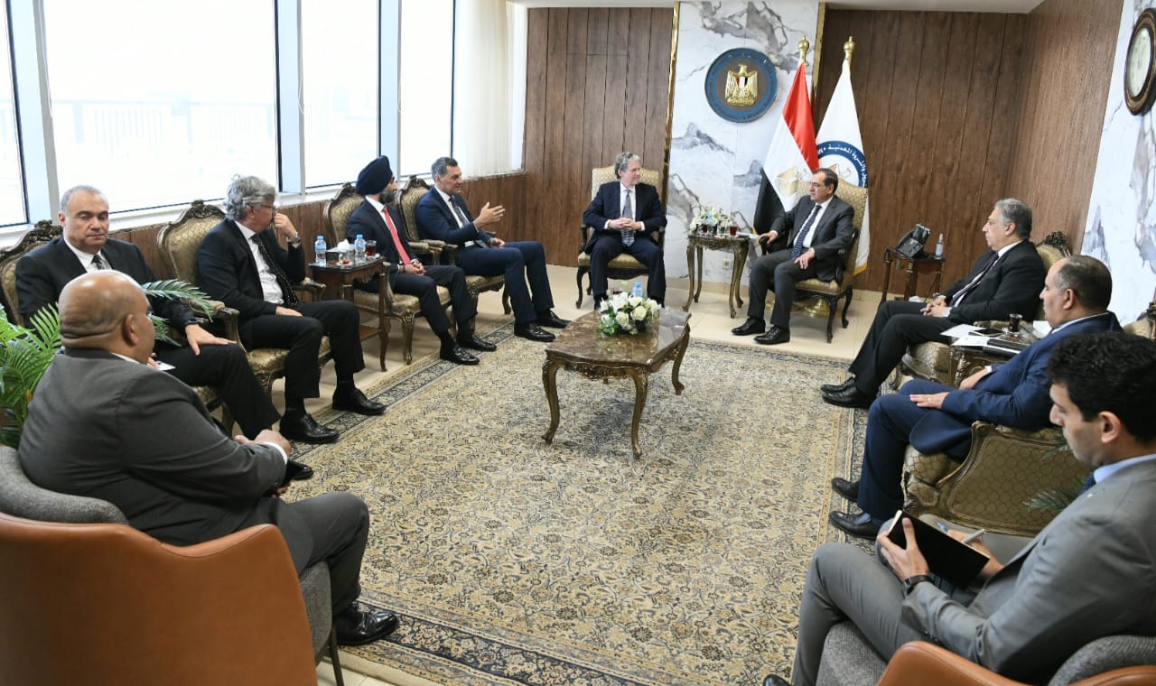 مجموعة كارلايل العالمية تعتزم تحويل مصر لمركز توزيع لانتاجها بالبحر المتوسط