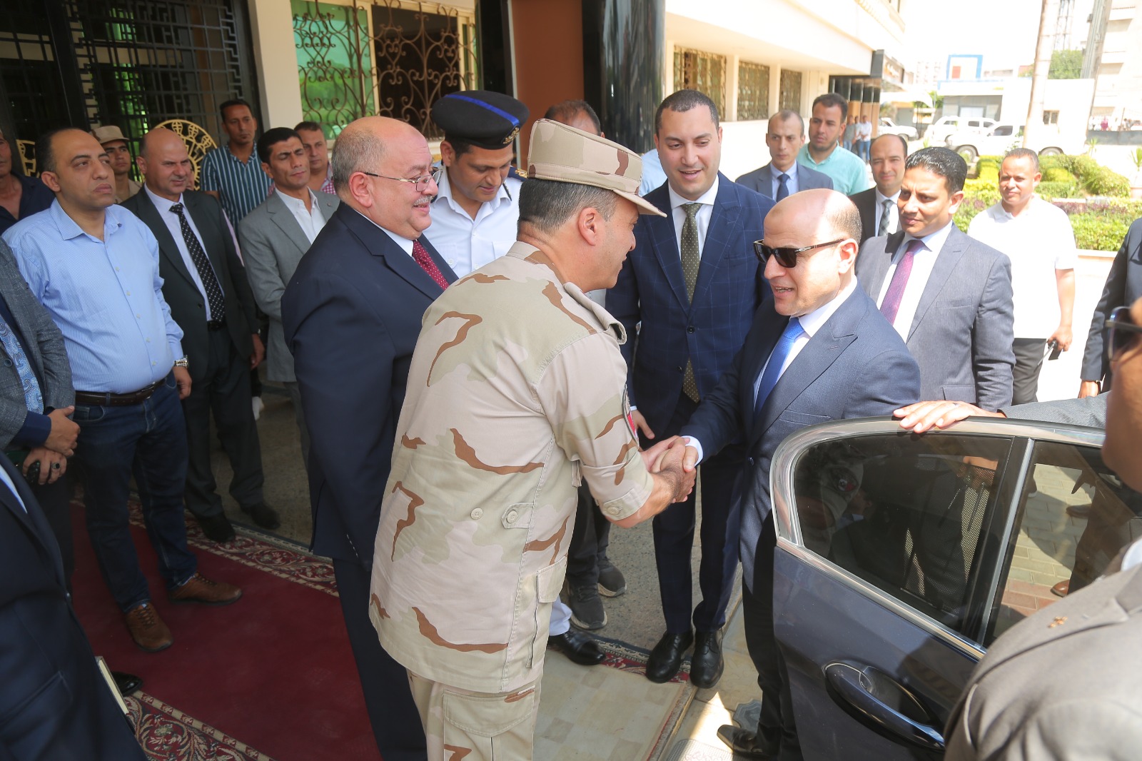 ماذا فعل محافظ كفر الشيح في أول يوم عمل بالمحافظة 