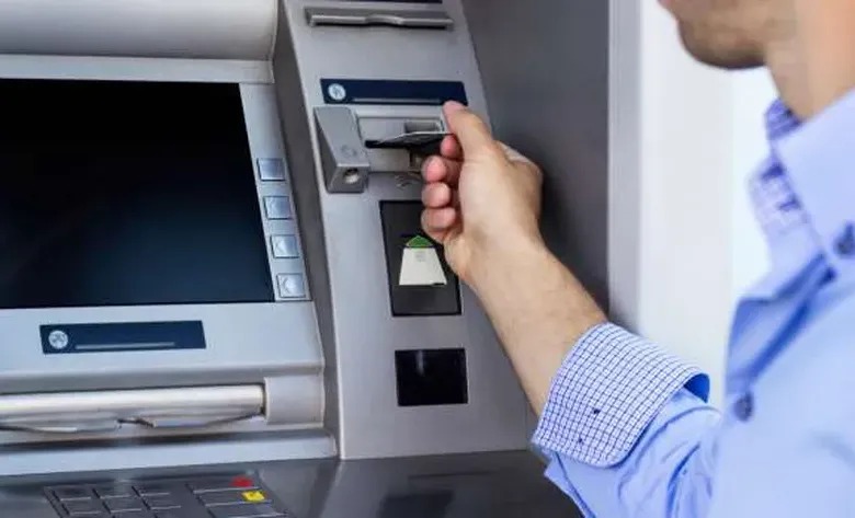 إعرف البنوك الخمسة التي تقدم خدمة «صرف الرواتب مقدما»