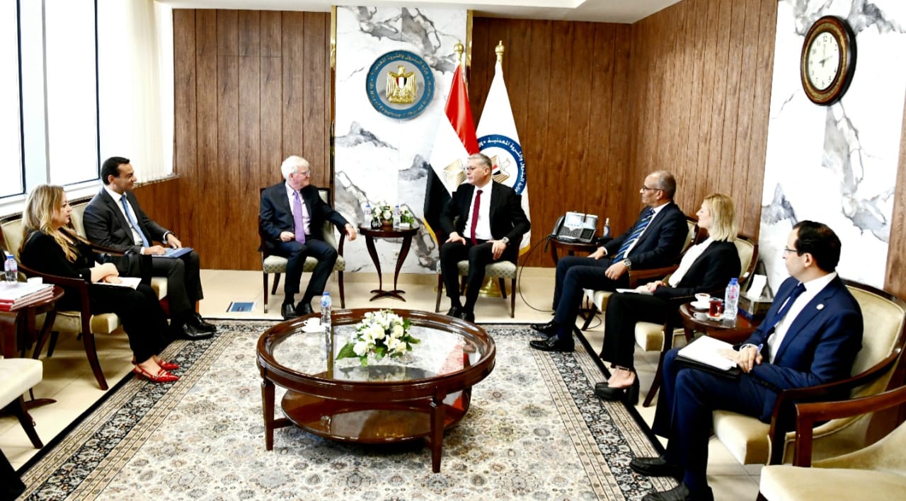 كريم بدوى: صناعة البتروكيماويات تدعم الاقتصاد المصرى 