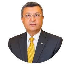 أسامة داود يهنئ المهندس أسامة كمال بتعيينه في مجلس الشيوخ 