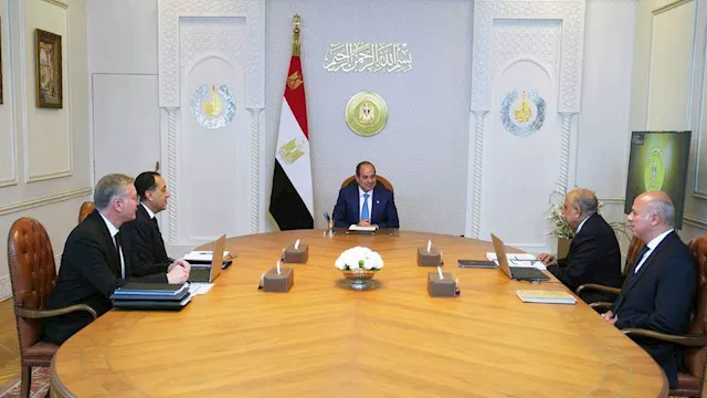 الرئيس يوجه بالحفاظ على أرصدة استراتيجية آمنة من المنتجات البترولية 