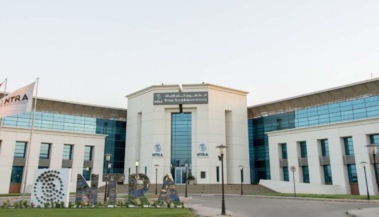 القومي للاتصالات يطلق تقنية الشريحة المدمجة eSIM بالسوق المصري