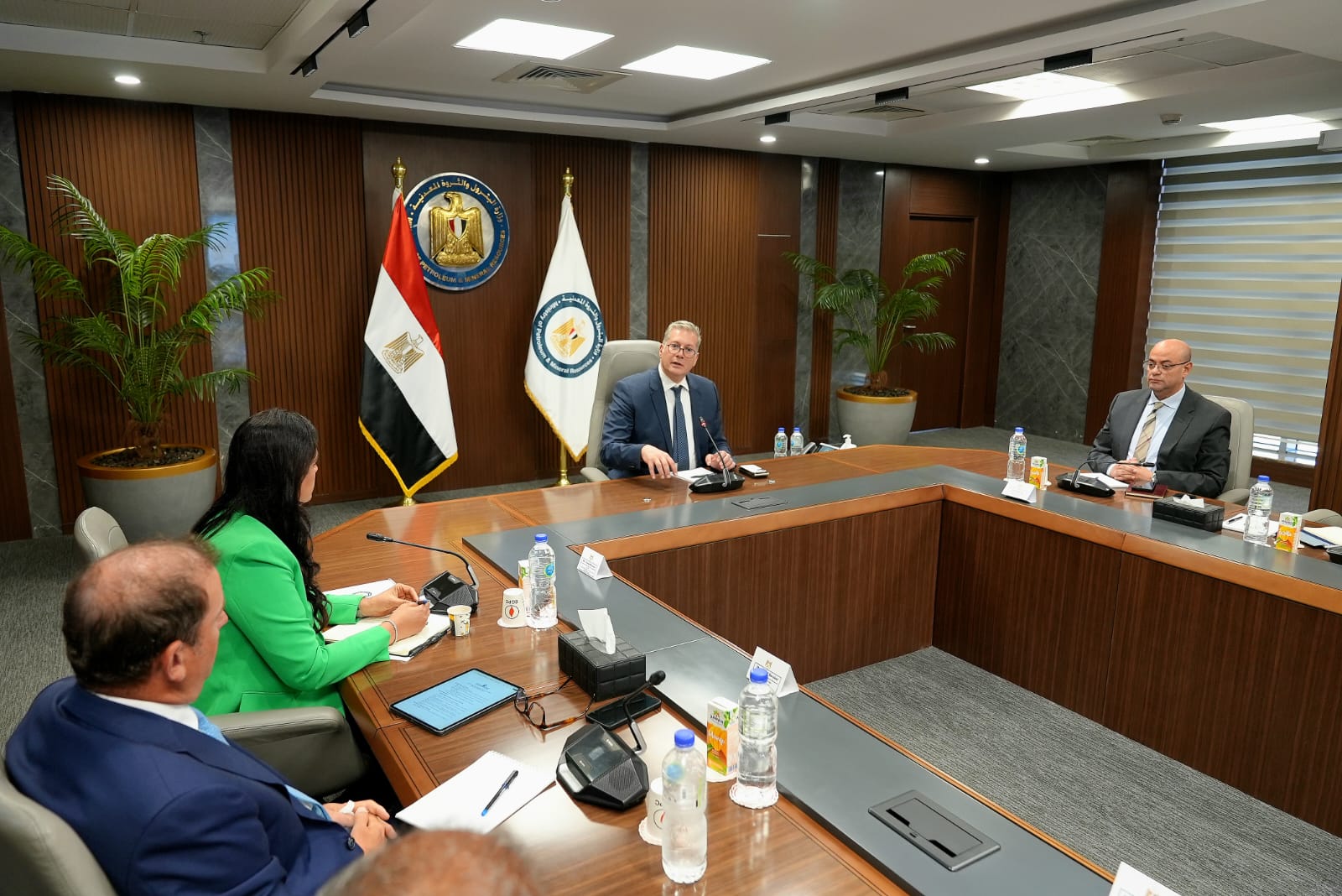 ماذا قال وزير البترول عن تحويل الثروة المعدنية لهيئة اقتصادية ؟