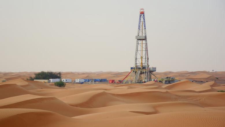 تفاصيل احتفال وزارة البترول باليوبيل الذهبي غداً .. وأخبار سارة بانتظار العاملين 