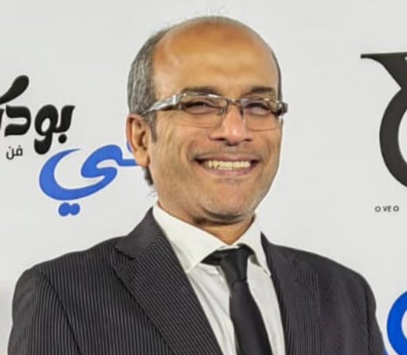 أسامة داود يعزي الصحفي ونائب الشيوخ محمد شبانه فى وفاة شقيقه	