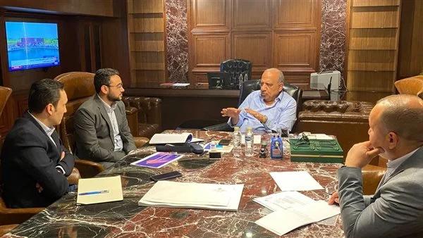 الكهرباء: مصنع بطاريات تخزين بقيمة 1.8 مليار دولار يدخل الخدمة 2027