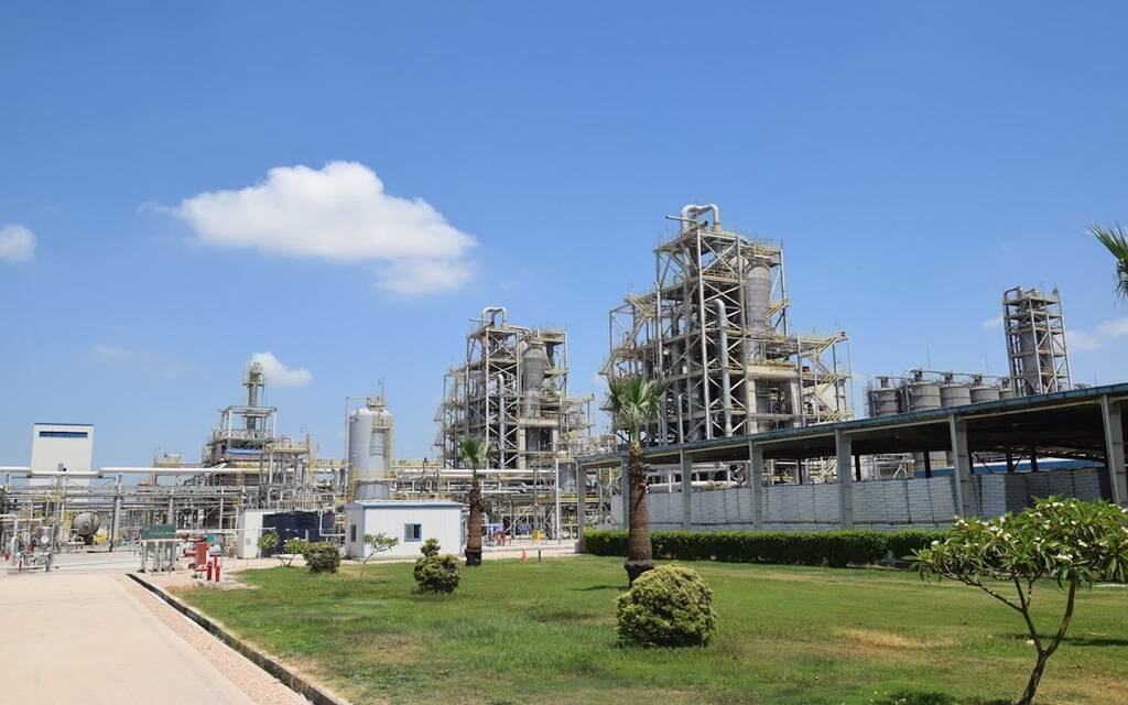 سيدي كرير للبتروكيماويات تناقش زيادة رأس المال عبر توزيع أسهم مجانية