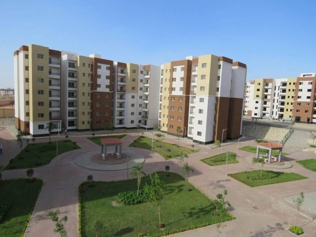 موعد القرعة العلنية على وحدات وأراضي 