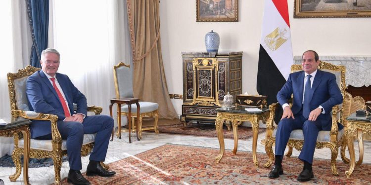 الرئيس السيسي : مصر أولت البعد الاجتماعي اهتماماً كبيراً في مسار الإصلاح الاقتصادي