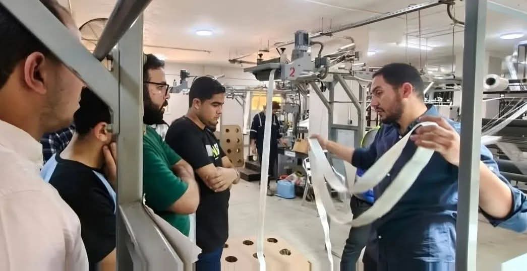 هندسة البترول بجامعة السويس تنظم زيارة تدريبية لطلابها داخل 
