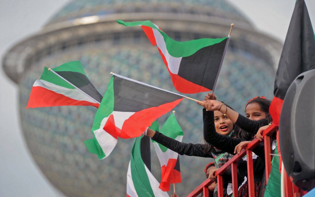 ماهو الشعب الأكثر سعادة خليجياً وعربياً ؟ 