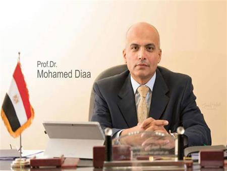 معرض خيري جديد تنظمه كليه البنات بجامعه عين شمس 
