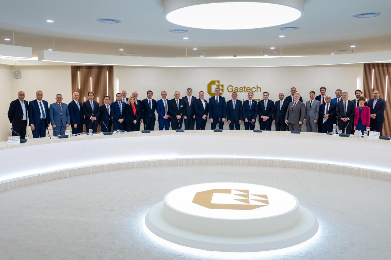 بدوي يترأس مائدة مستديرة بمؤتمر جازتك 