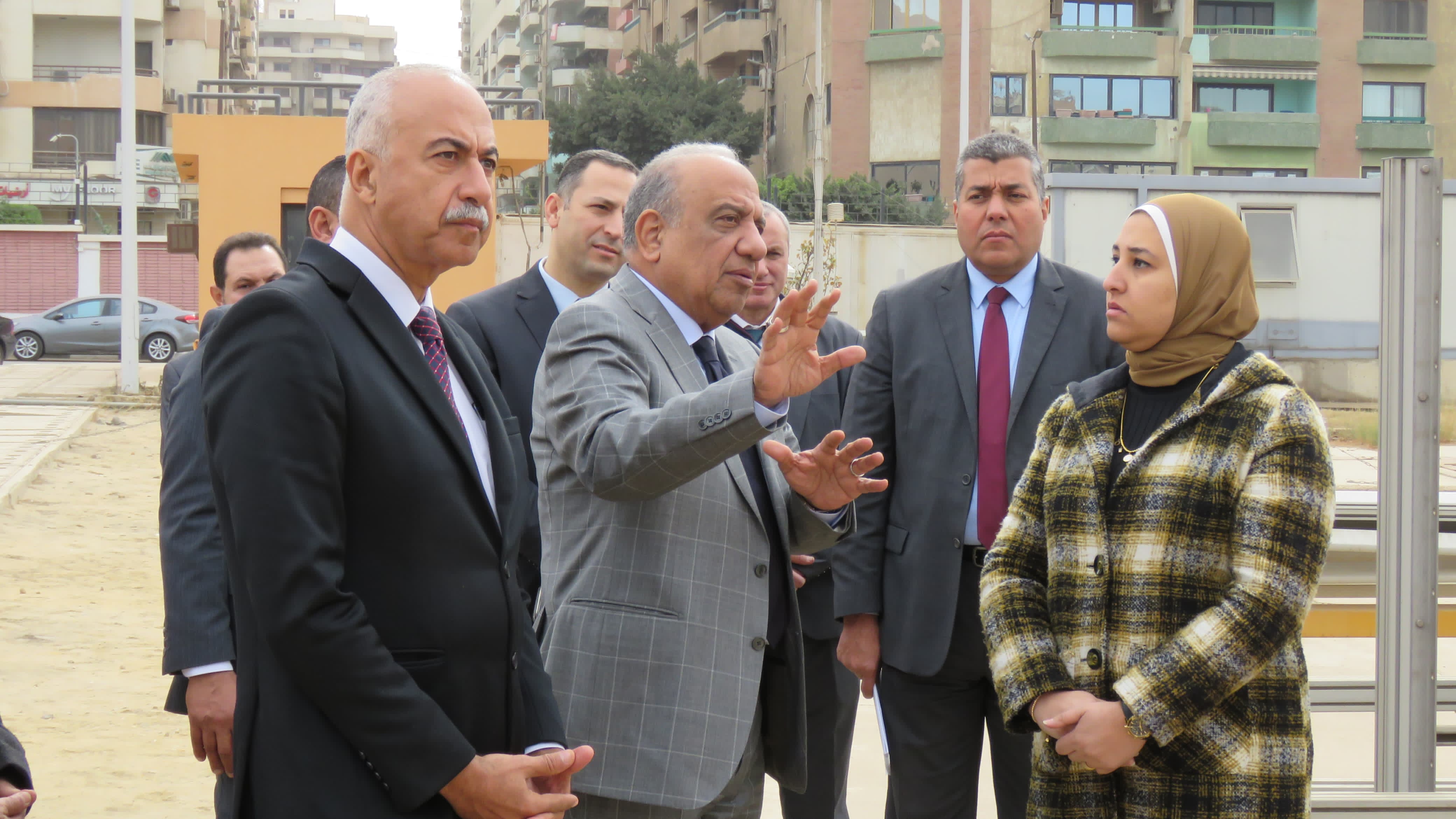 الكهرباء تستعرض مشروعات الطاقات المتجددة حتى 2030  