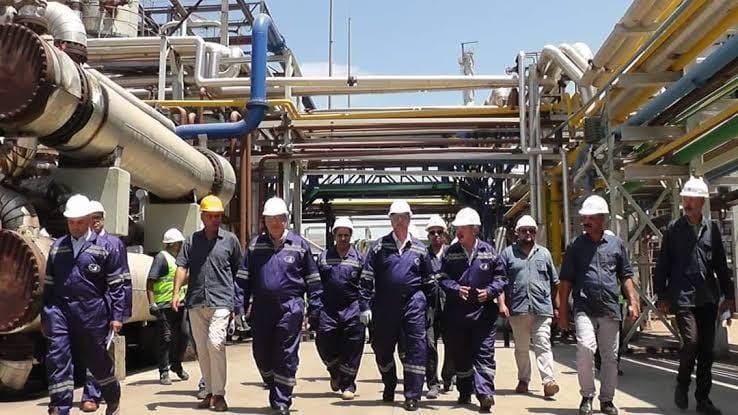  البترول: رغم الزيادة الجديدة الدولة تتحمل 11 مليار جنيه شهريًا لدعم المواد البترولية 