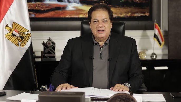 بالمستندات.. فريق إعداد برنامج 