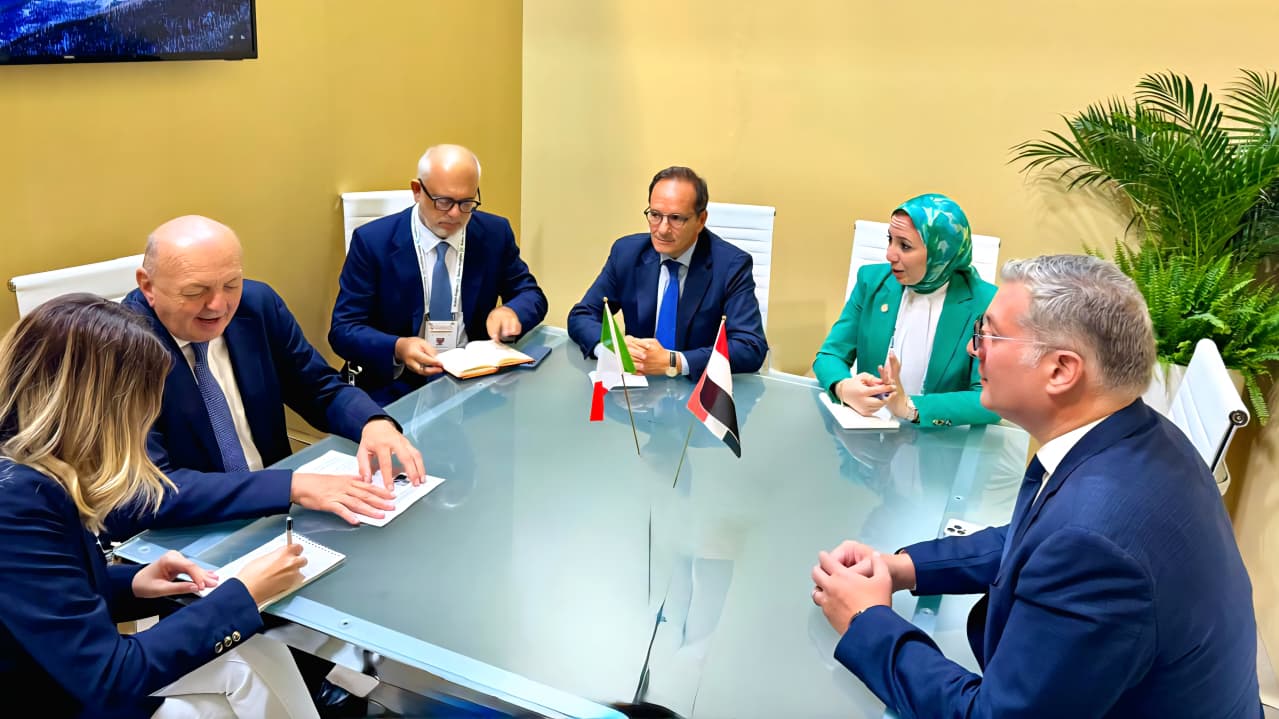  وزير البترول يعلن إطلاق مشروع للمسح السيزمي بأحدث التقنيات في شرق المتوسط