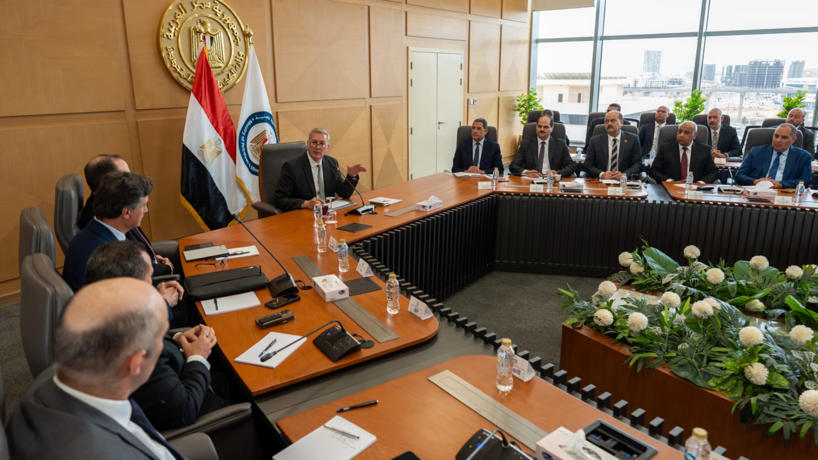 وزير البترول : خفض مستحقات الشركاء الأجانب لـ714 مليون دولار