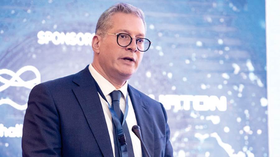 وزير البترول يبحث دعم الاستثمارات السعودية بصناعات البتروكيماويات بمصر