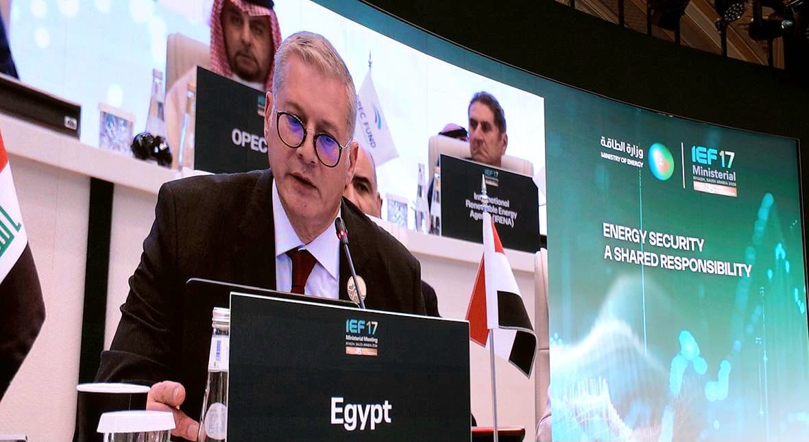  مصر والسعودية توقعان مذكرة لتعزيز الشراكة في مجالات البترول والغاز والبتروكيماويات 