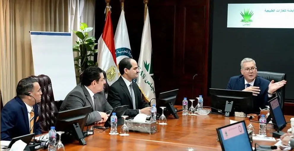 وزير البترول يتابع مشروعات قطاع الغاز خلال زيارة لـ”إيجاس”