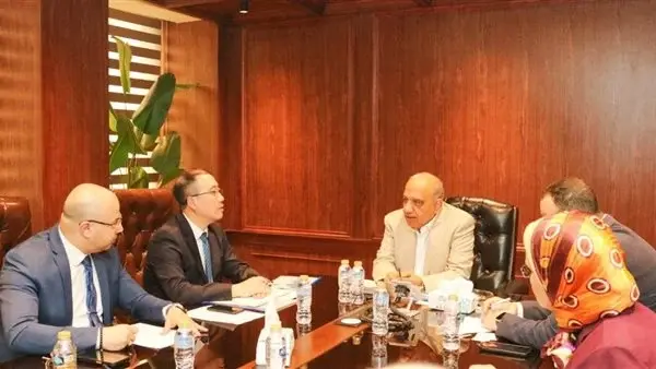 الكهرباء: خطة لتطوير الشبكة القومية استعدادًا لاستيعاب 45% من الطاقة المتجددة خلال عامين