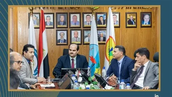 رئيس إيجاس يناقش خطط ومشروعات إنتاج شركة البرلس