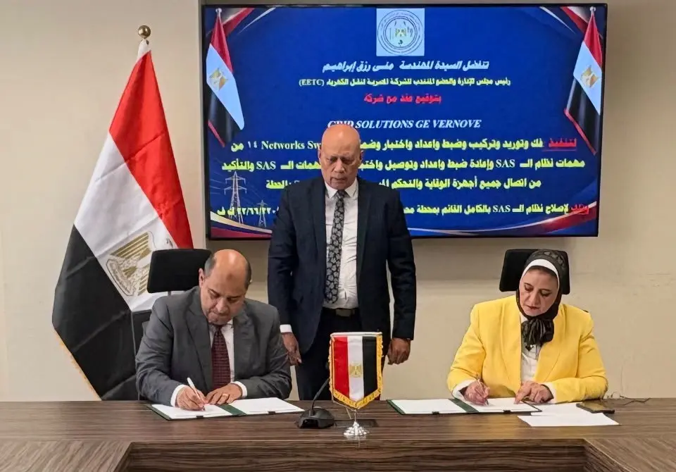 نقل الكهرباء تعيد تأهيل مهمات التحكم والحماية بمحطة بني سويف الصناعية