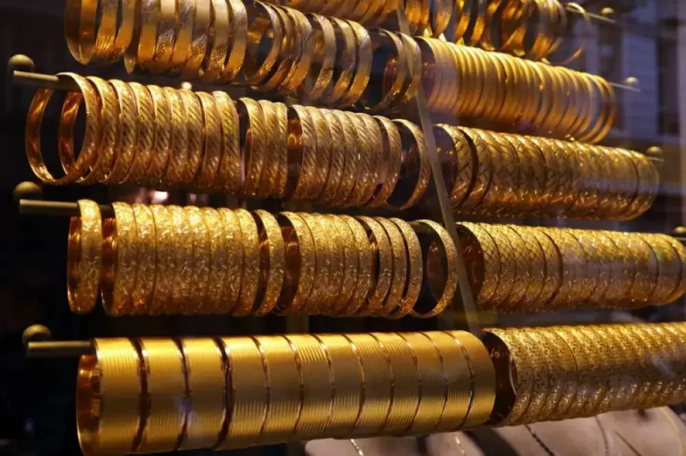 أسعار الذهب السبت 10 أكتوبر 2026 : عيار 21 بـ 6160 جنيهًا